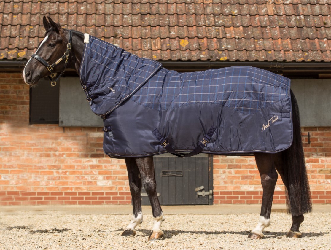 Mark Todd Ultimate Heavyweight Stable Rug Navy/Beige/Royal Old Dairy
