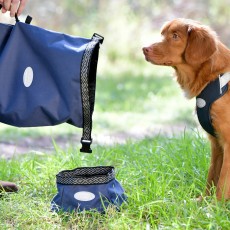 Weatherbeeta Explorer Dog Food Portable Bag (Navy)